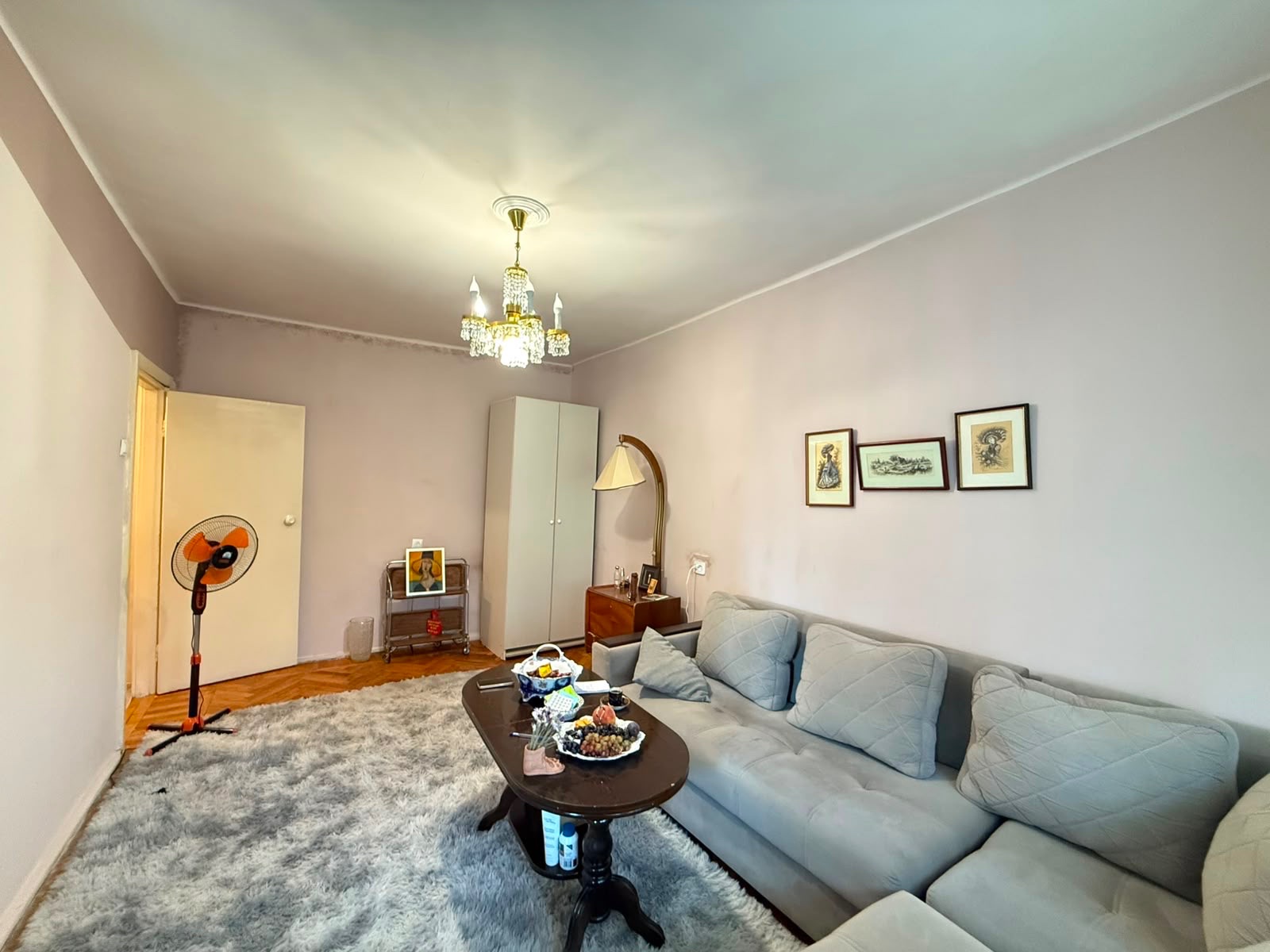 1 bedroom apartment on Builders Street — photo 1