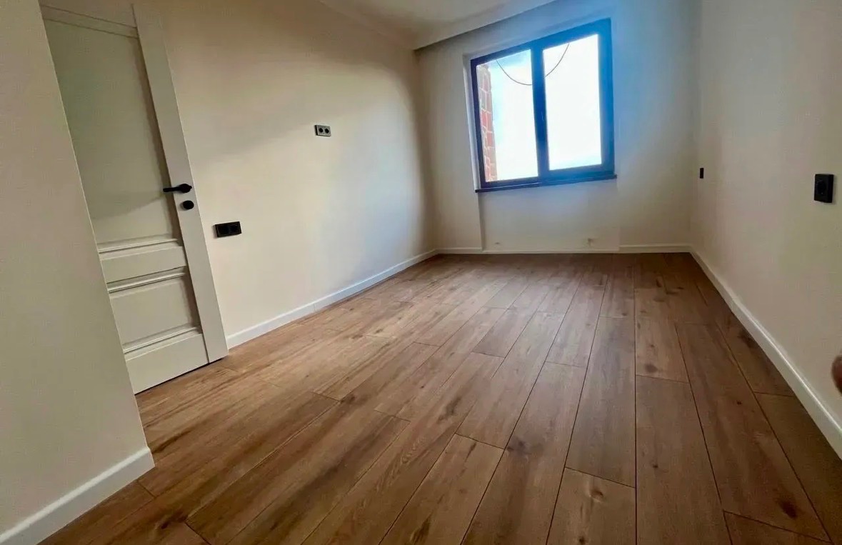 3 bedroom apartment on Moldovan Street — photo 1